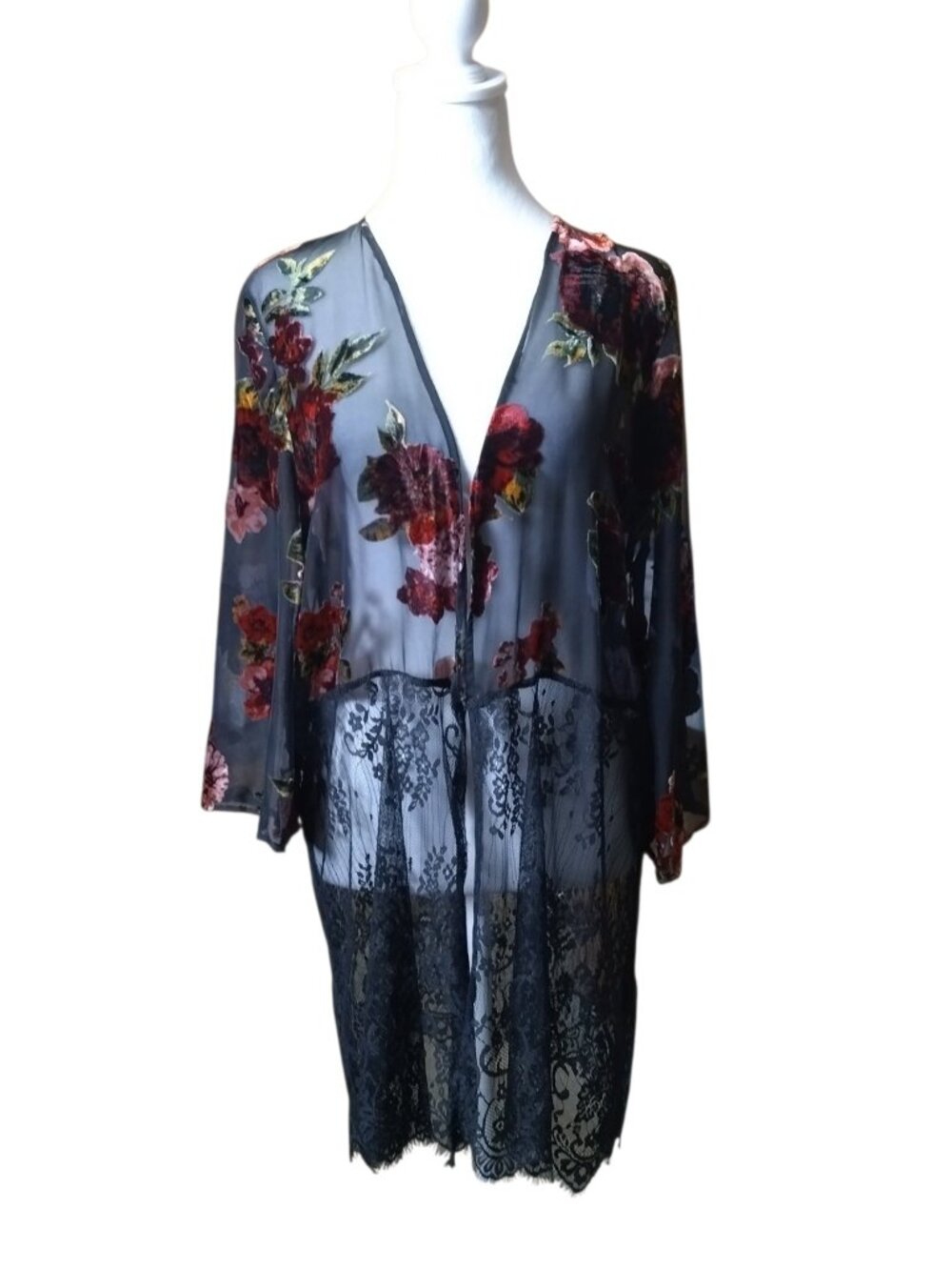 Sheer Velvet Lace Kimono Size S/M Roses 3/4 Sleeve Dark Romantic Whimsigoth